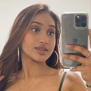 Meet your Posher, Neha